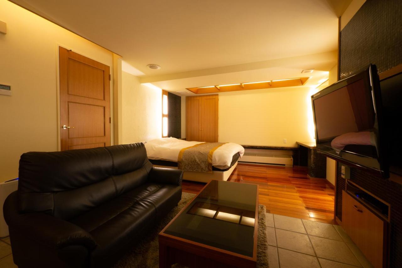 Hotel Rplus日高 (Adults Only) Hidaka  Exterior photo